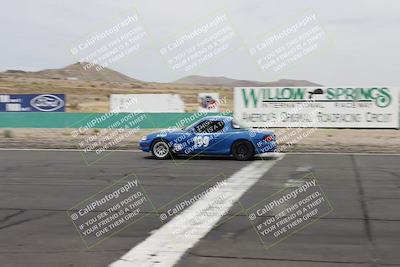 media/Jun-01-2025-CalClub SCCA (Sun) [[eae223c5dd]]/Group 5/Race (Front Straight)/